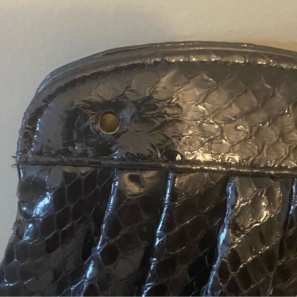 SHALS BLACK SNAKESKIN CLUTCH Crossbody Evening Handbag - Picture 4 of 6
